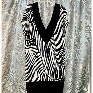 CACHE Size L Black White Zebra Animal Print Long Knit Tunic Sleeveless V Neck